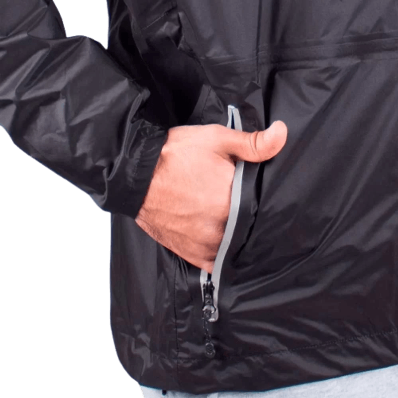 campera-hombre-montagne-nanotech-negro4-removebg-preview