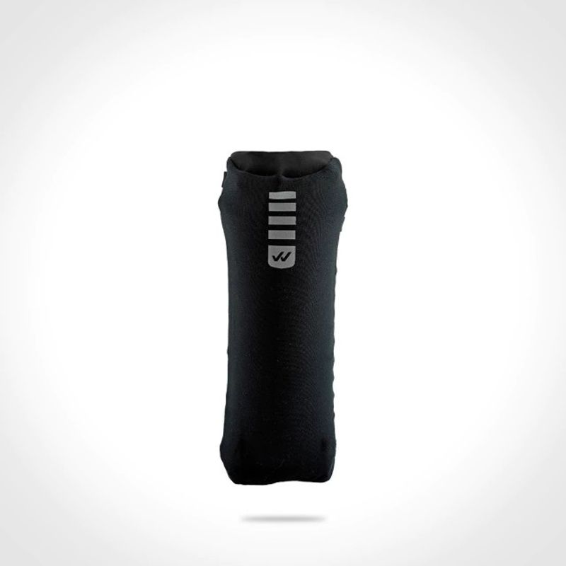 01-handheld-sin-soft-flask-500-00eb182cf90783a79717175251984705-640-0
