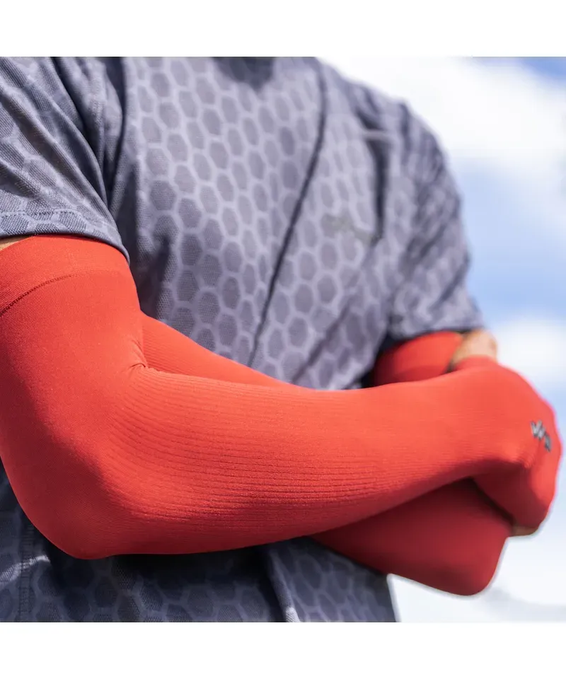 08-mangas-termicas-ultralight-rojas1-f7604842a1e12aa5e816570446203539-1024-1024.webp
