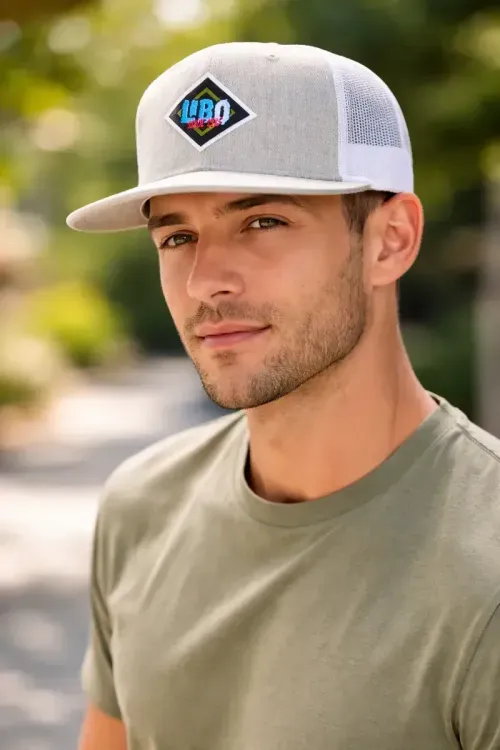 Gorra Libo Trucker Visera Plana